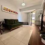 Beira-Mar Em Pajucara Com Excelente Localizacao